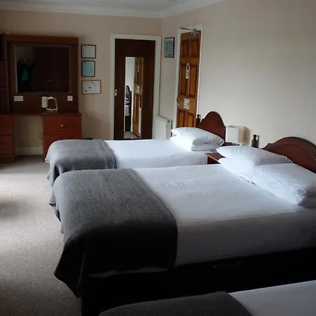 Burren Castle 3*