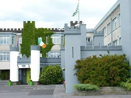 Hotel Burren Castle
